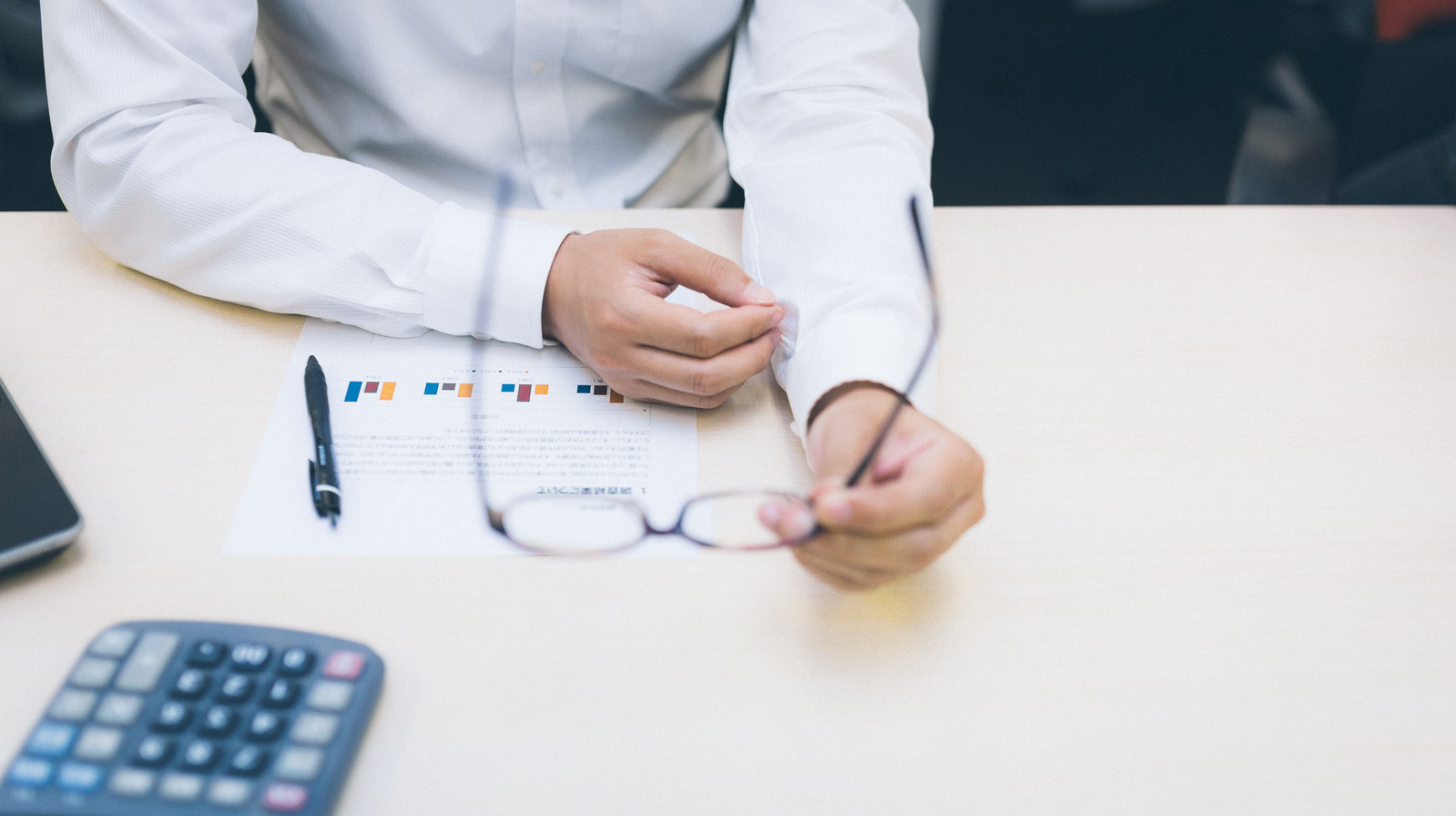 疲れている男性