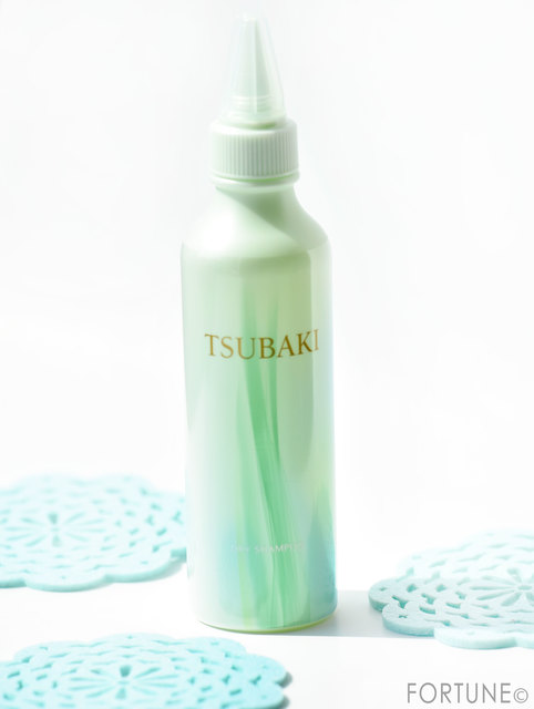 ふぉーちゅん・TSUBAKI お部屋でシャンプー