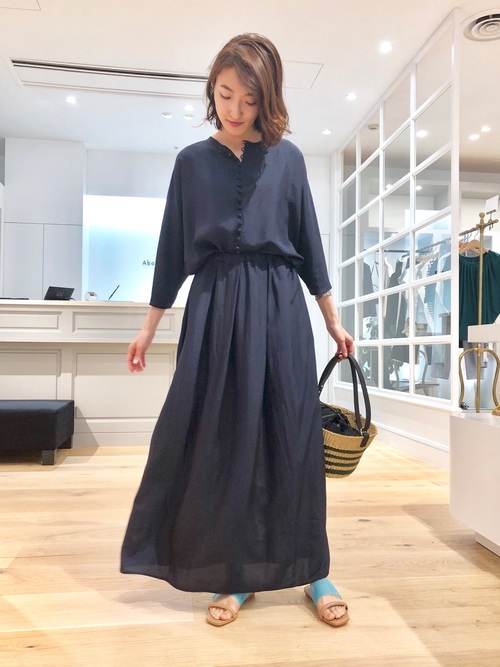 シャツ+スカート