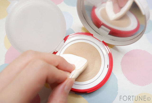 ふぉーちゅん・毛穴撫子