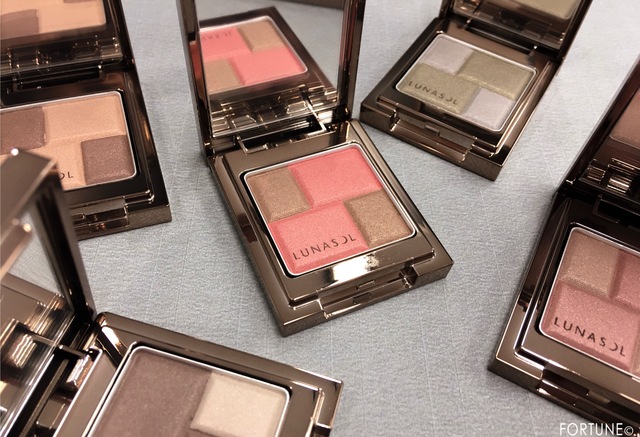 ふぉーちゅん・ルナソルアイシャドウ