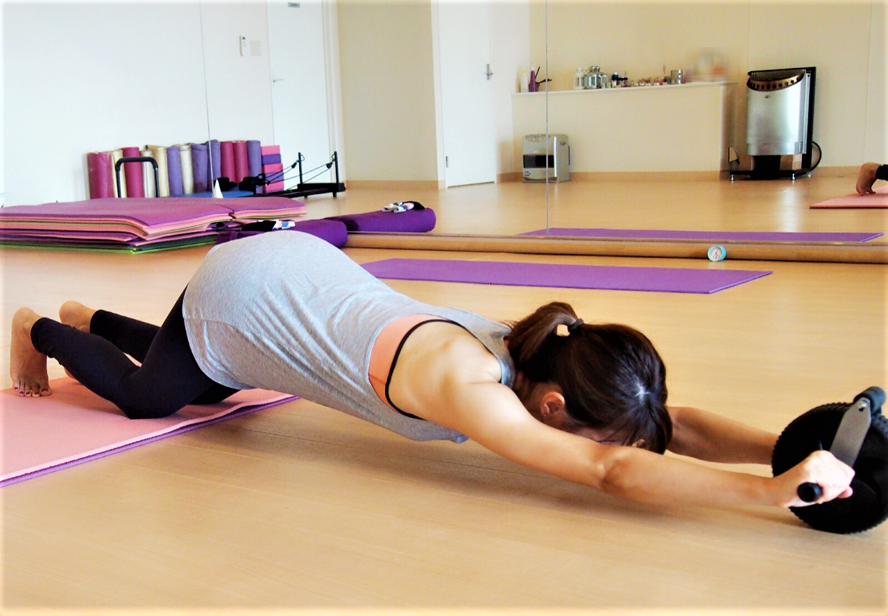 まずはひざつきで