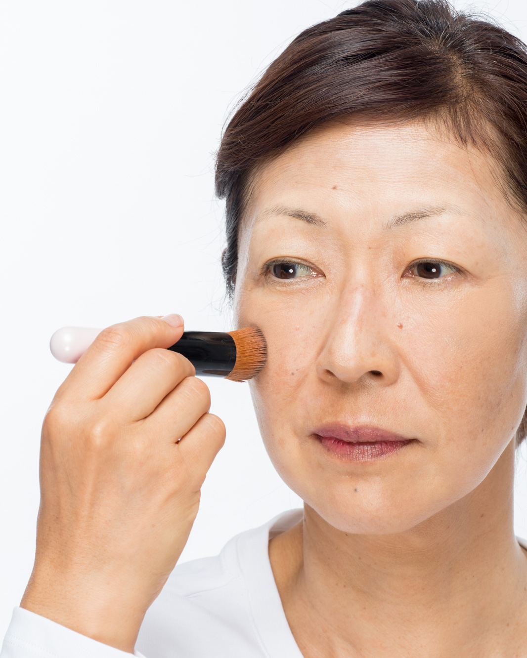 NARS ナチュラルラディアント ロングウェアファンデーション　STEP2