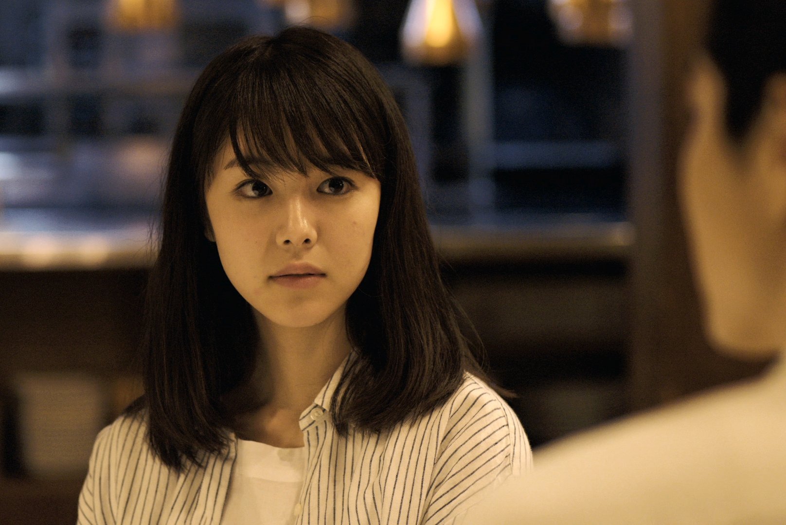 『寝ても覚めても』より