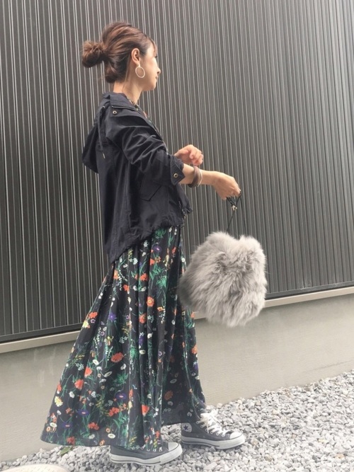 トレッキングシューズ