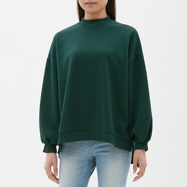 オーバーサイズスウェット