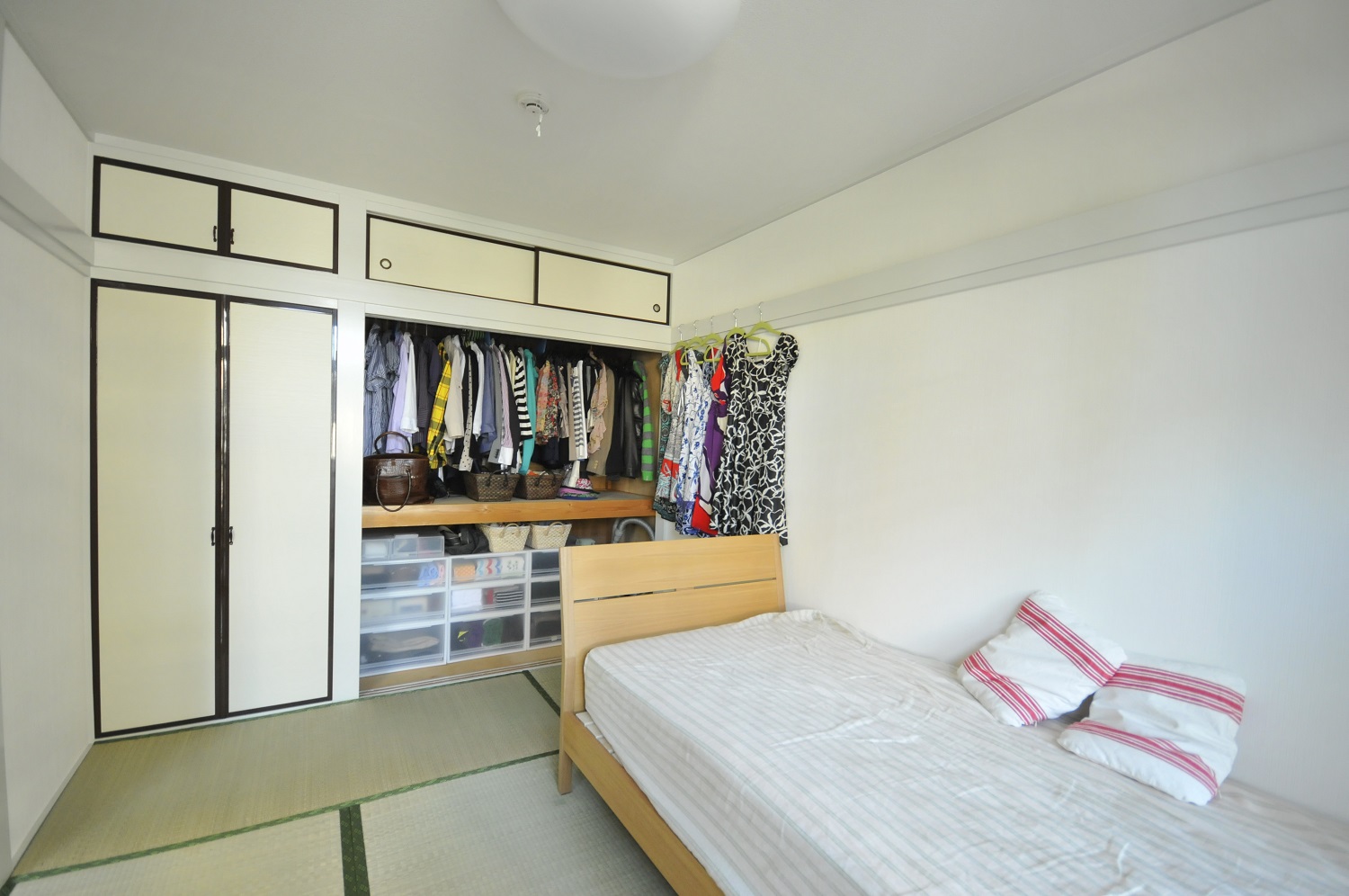 「鬼速片づけ」後の部屋