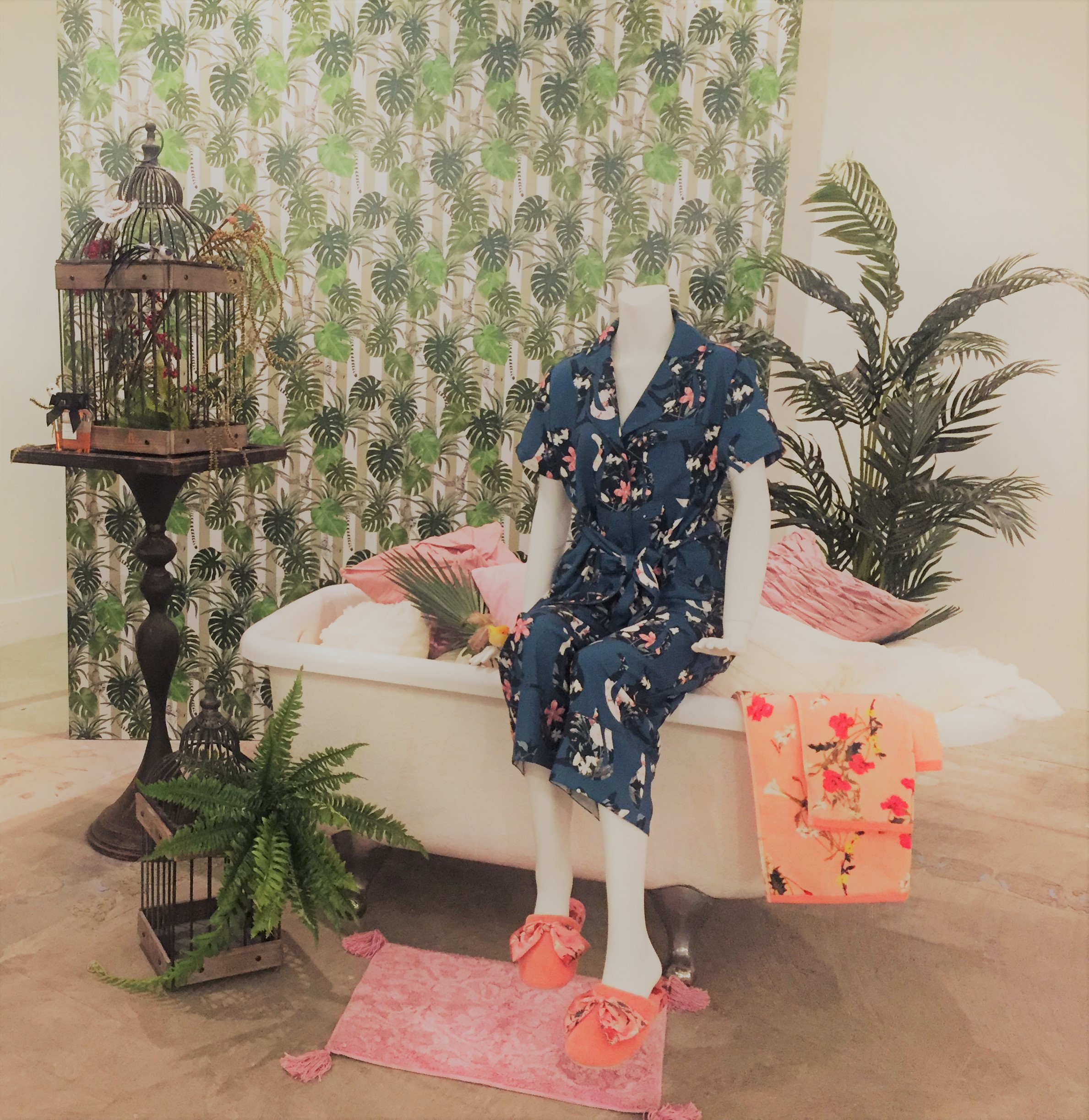 パジャマ ボタニカルプリント　¥6,000