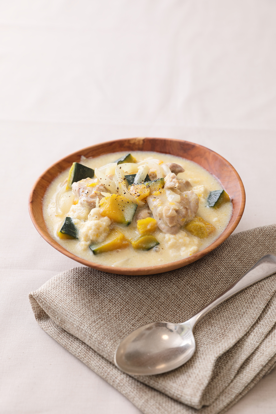 鳥のかぼちゃの豆乳シチュー