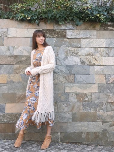 花柄ワンピース