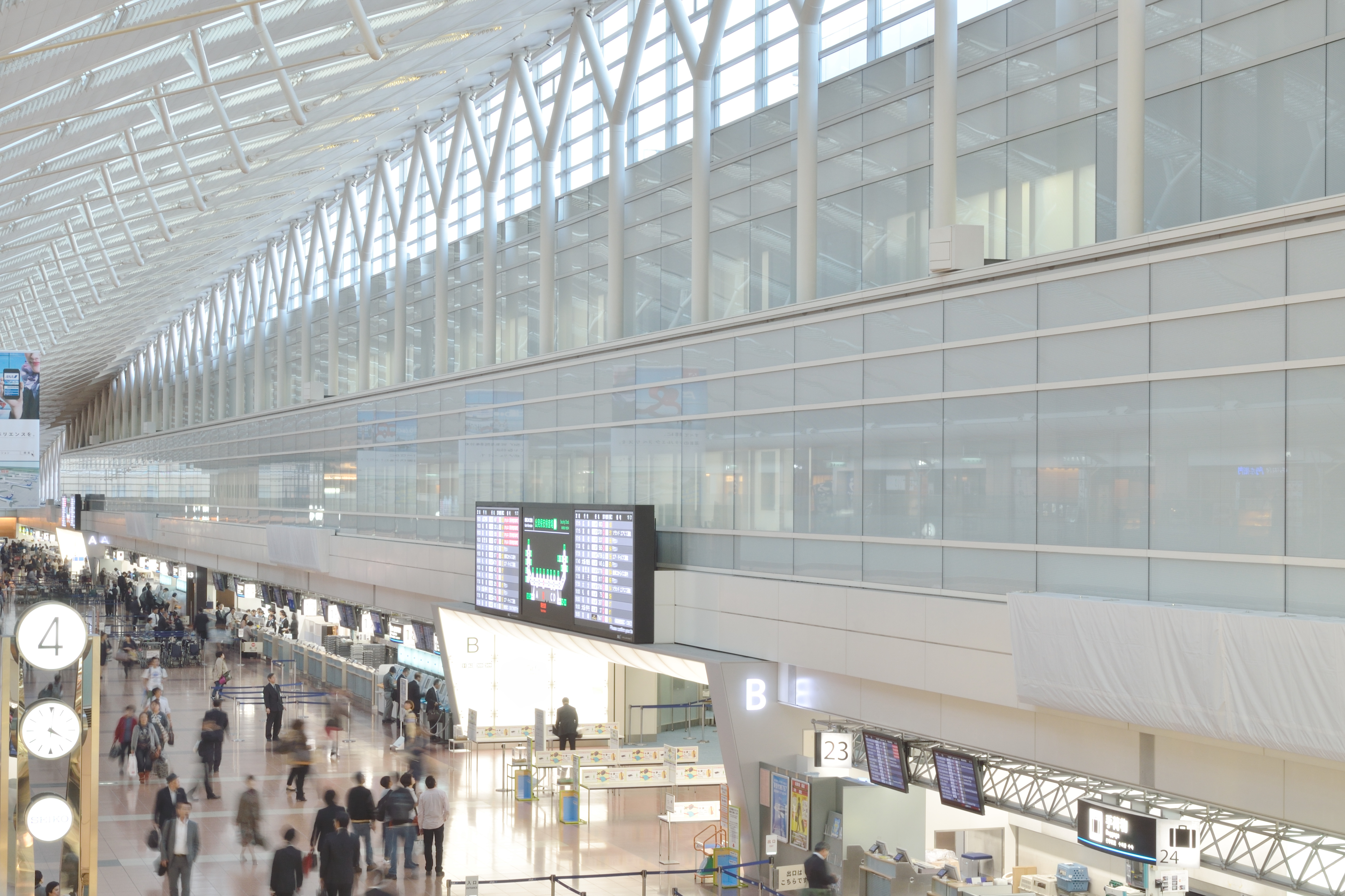 空港の人気職グランドスタッフ