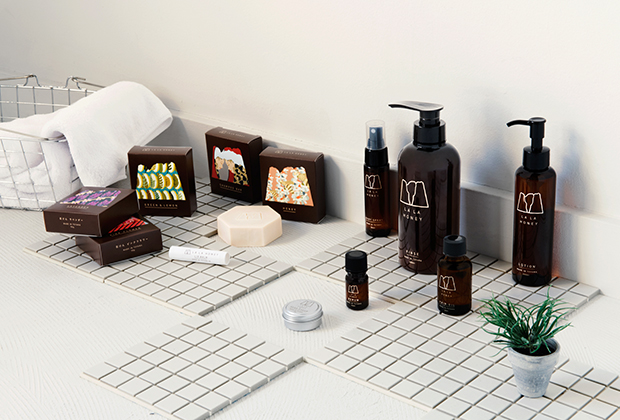 ララハニーコスメ