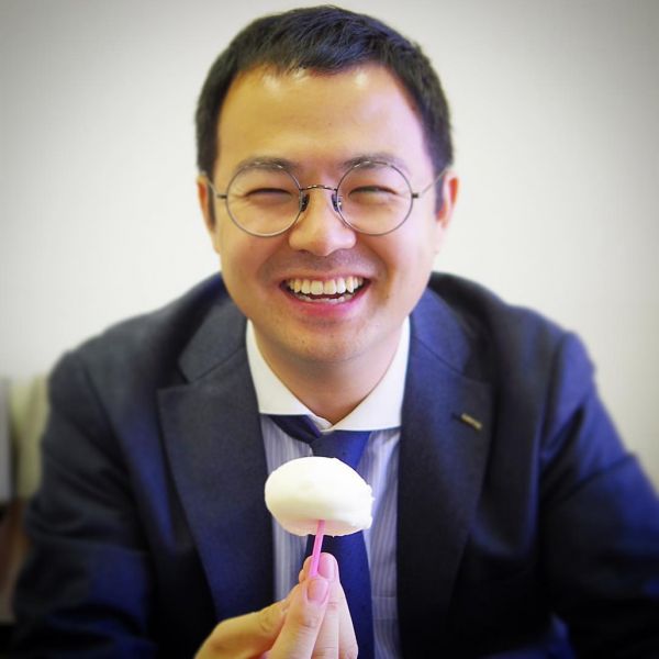 「雪見だいふく」もちもちクリーミー食感　試食後　北村考志さん