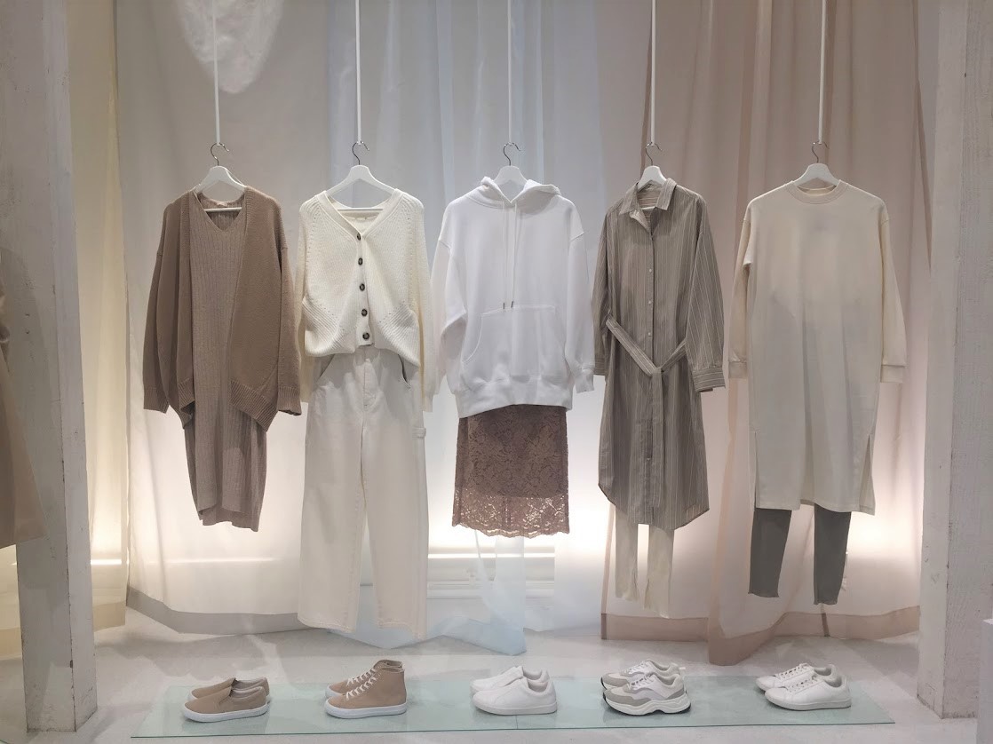 GU 2019年スプリングコレクション「エクリュ」