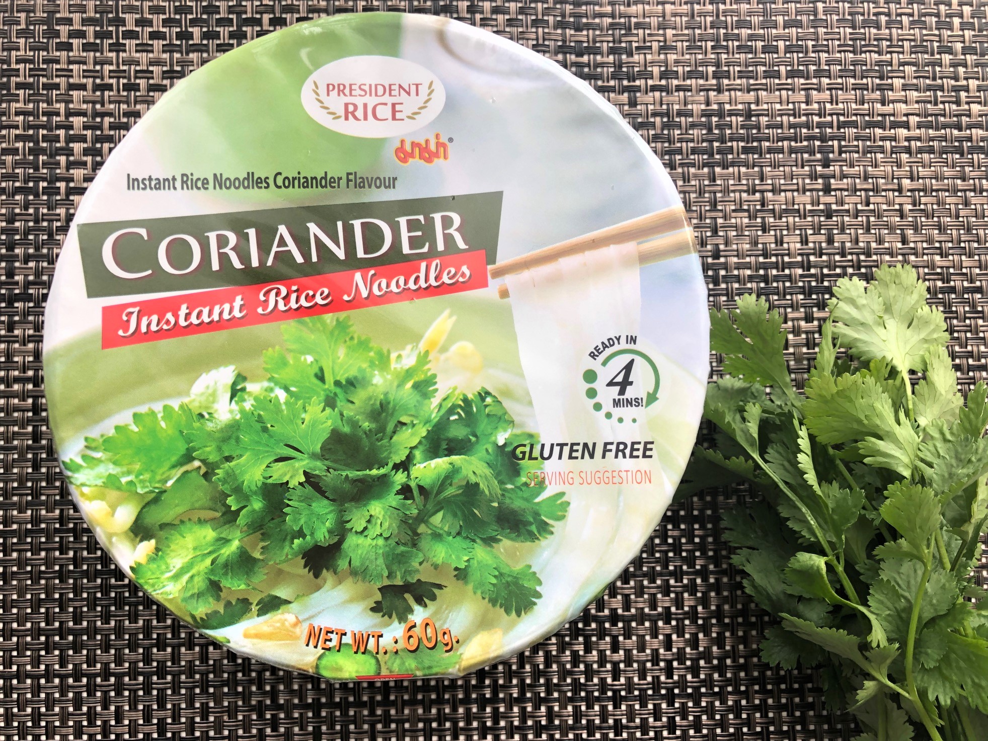 プレジデントライス フォー パクチー（213円）※価格は税込です（以下同じ）