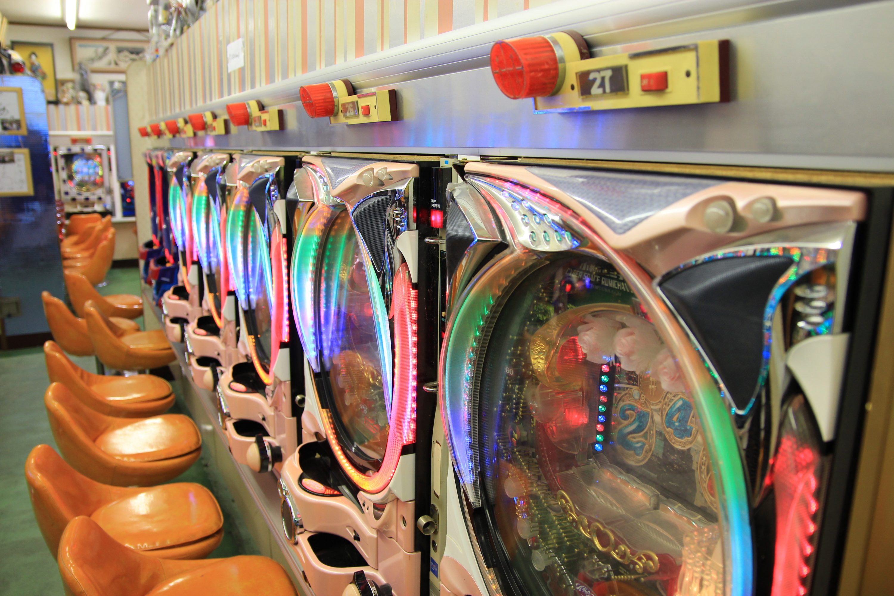 高１でデキ婚した相手は自称パチプロ