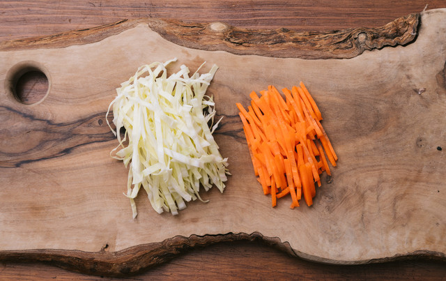 春キャベツはにんじんと一緒に食べるといい