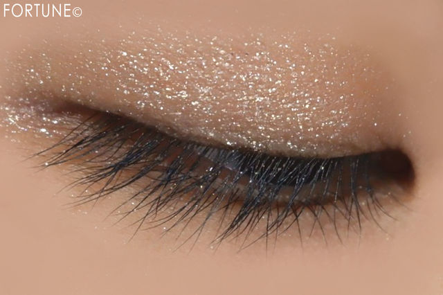 ふぉーちゅん・単色アイシャドウ