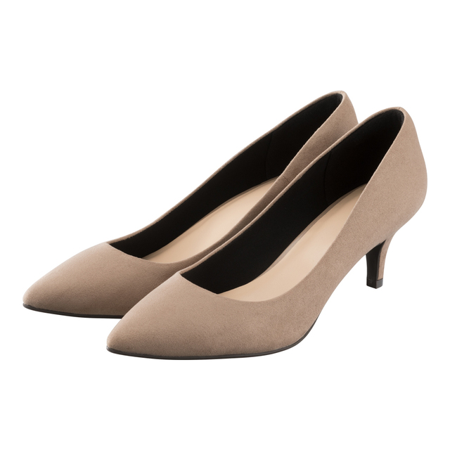 マシュマロポインテッドパンプス/GU公式サイトより