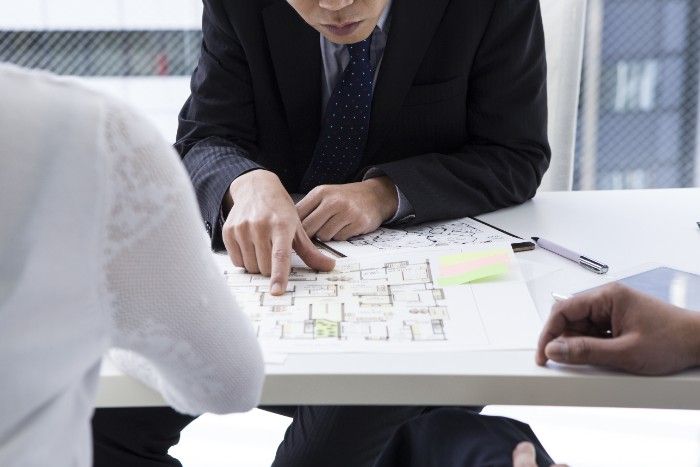 不動産屋　不動産業者　内見案内　物件選び