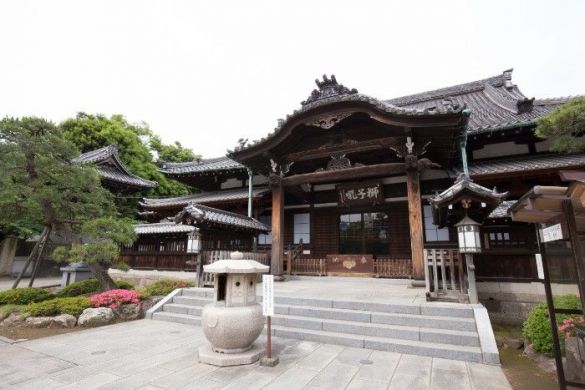 高輪のシンボル泉岳寺。この地には多くの由緒ある寺社や、高輪皇族邸(旧高松宮邸)がある閑静な土地