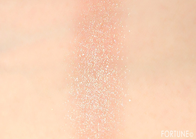 ふぉーちゅん・コーラルカラーコスメ