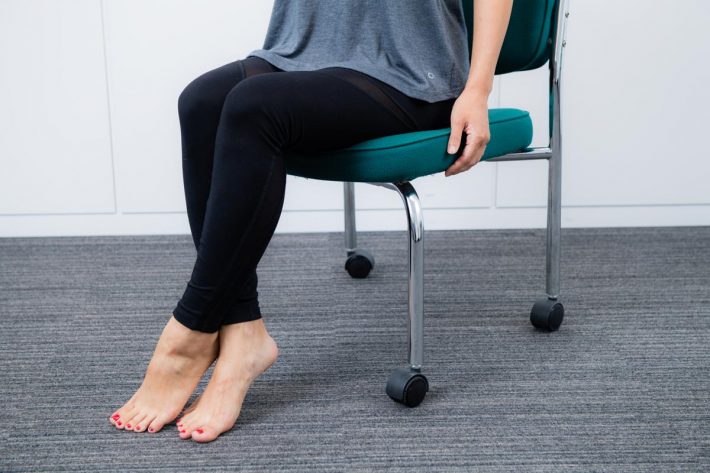 電車での移動中にできるボディメイク法 ふくらはぎ