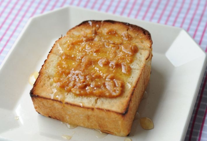 ディップを使ったパン