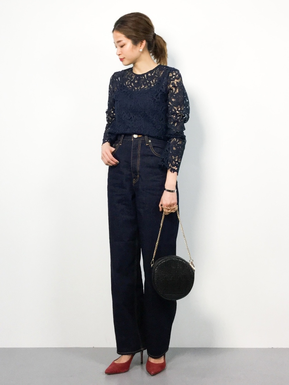 ハイライズワイドレッグジーンズ