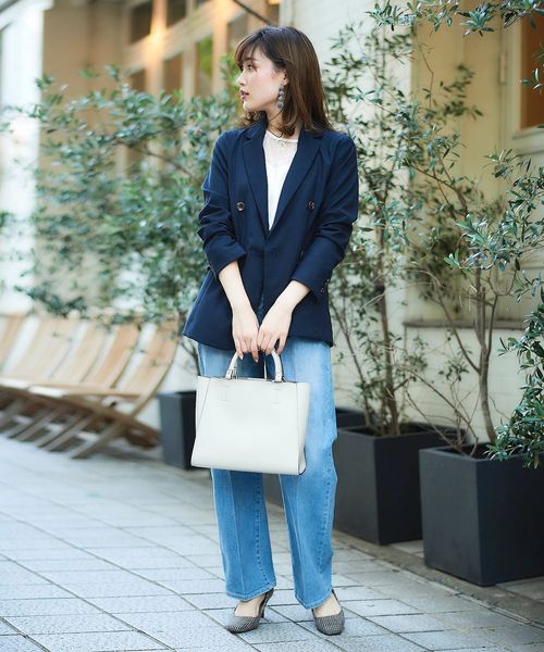 ハイライズワイドレッグジーンズ