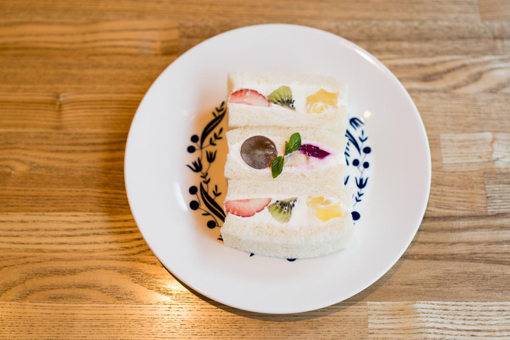 ペリカンカフェ　フルーツサンド