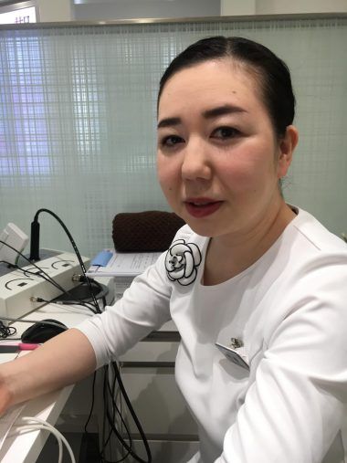 ビューティアドバイザーの村椿さん