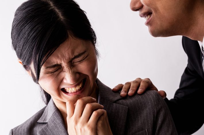 年齢をおちょくる風潮は平成でオサラバしよう