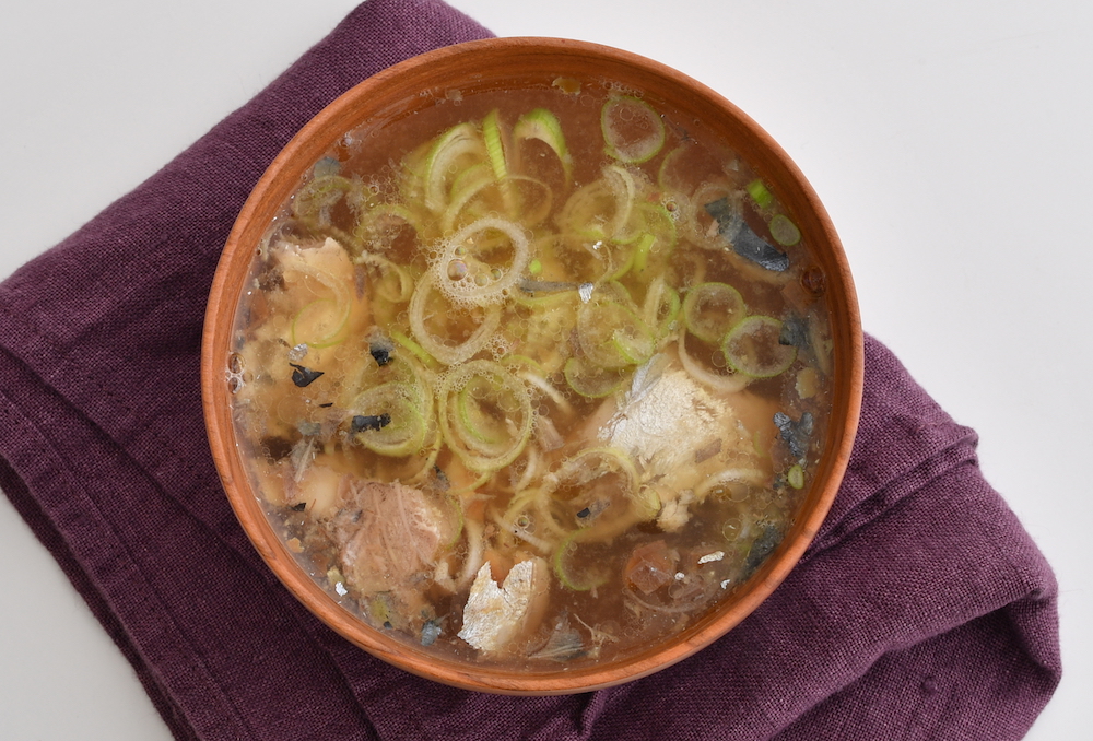 サバ缶の即席あら汁