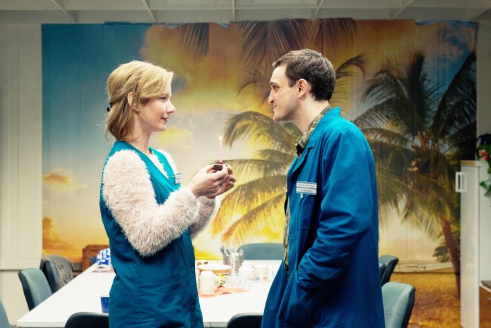 『希望の灯り』より