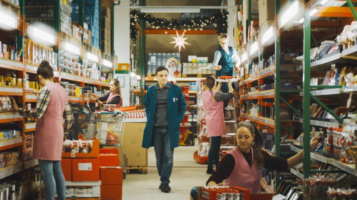 『希望の灯り』より