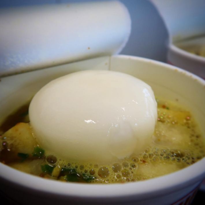 雪見カレーヌードル（カレーヌードル）全貌