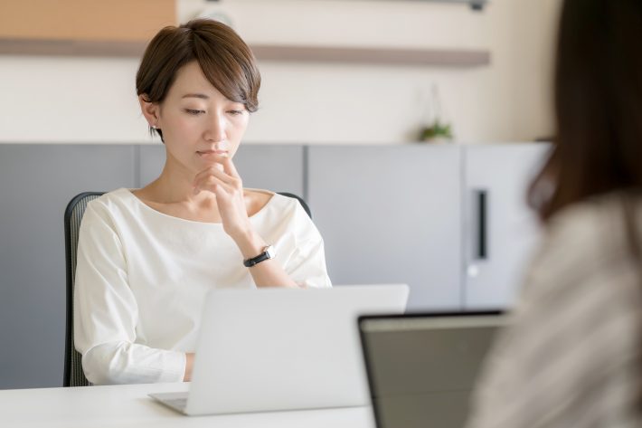 マッチングアプリでつかんだ恋。 貶めようとする同僚をどうしたらいい？