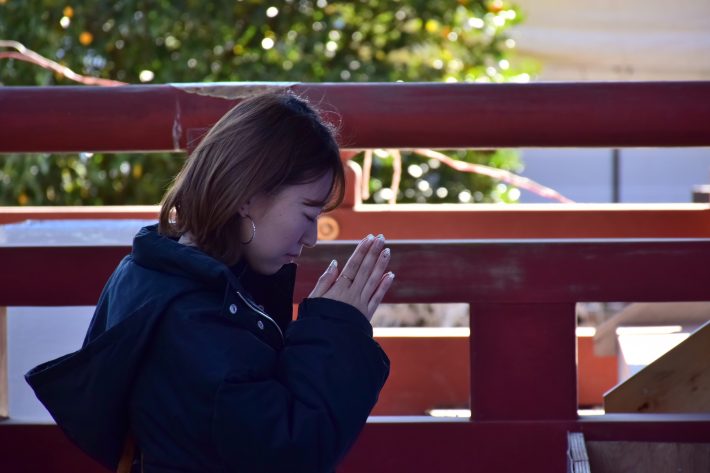 フラれたら神様にお願い！行動力は凄いけど…