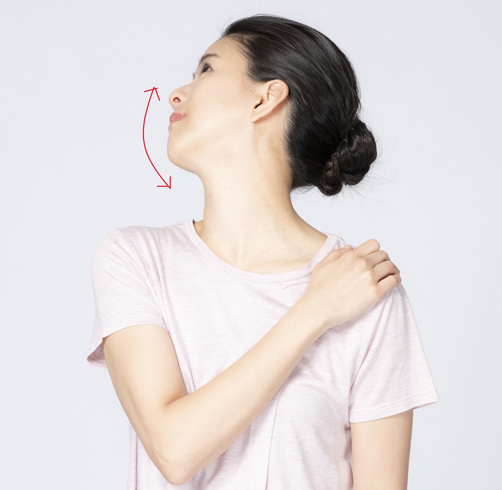 首のストレッチ2