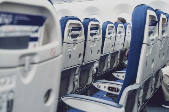 飛行機　座席