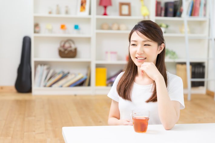 母親の服装に口出しする娘