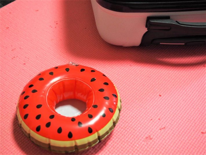 夏気分を高める「ぷかぷか ドリンクホルダー スイカ」