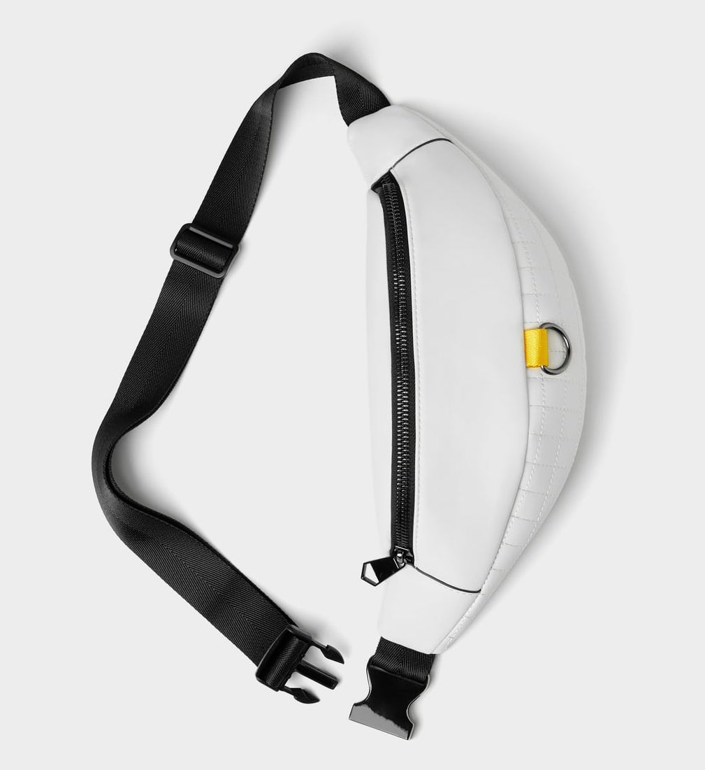 ZARAクロスショルダーバッグ