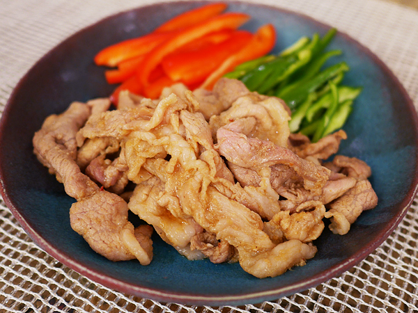 豚小間切れ　焼肉のたれ　酢とごま油　漬け込み