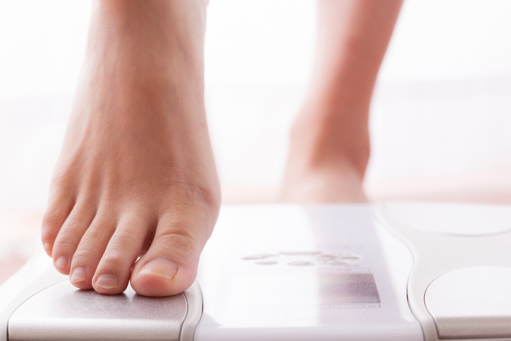 体重計　女性