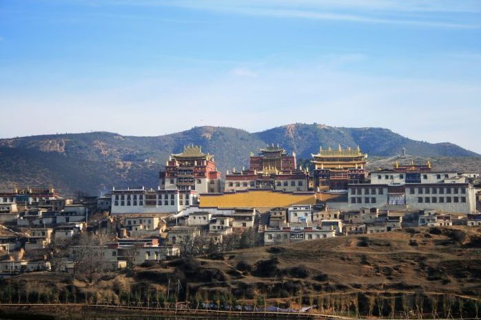 雲南省北部の香格里拉（シャングリラ）ソンツェリン寺