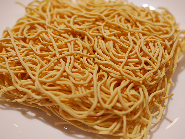 最強インスタント袋麺　藤原製麺