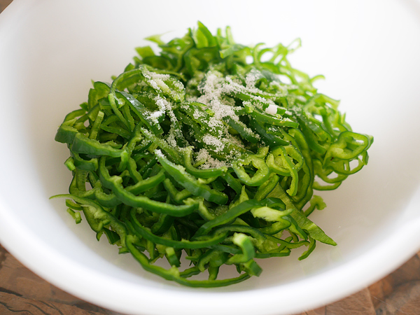 無限ピーマン　ピーマン　たくあん