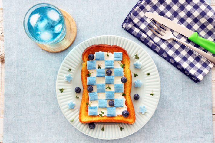 映えを狙うなら「チェックトースト」